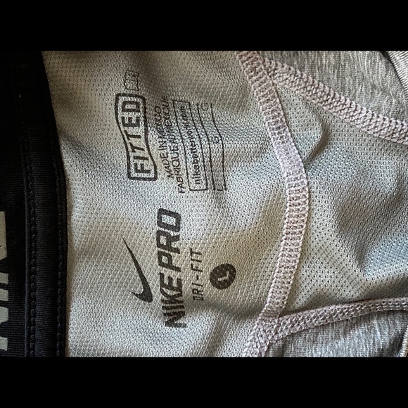 Nike Pro Dri-Fit Fitted Shirt Sz Large - Picture 7 of 7